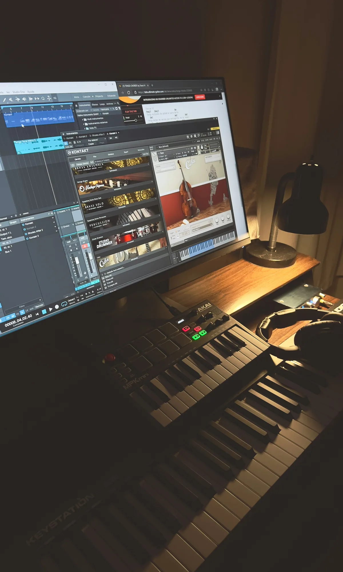 Klawiatura MIDI i oprogramowanie DAW - środowisko do nauki produkcji muzyki